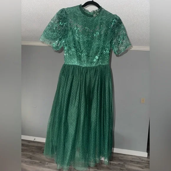 Jessakae Dress - Picture 1 of 8